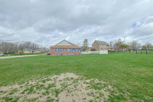 1305 Courtney Drive, Hamilton, OH 45013