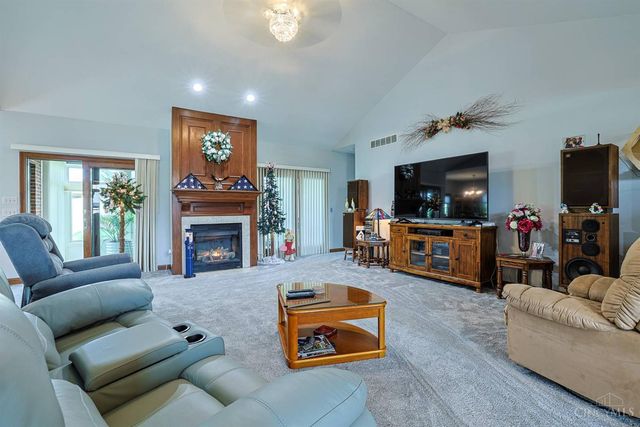 1305 Courtney Drive, Hamilton, OH 45013