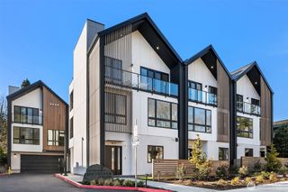 411 99th Avenue NE, Bellevue, WA 98004