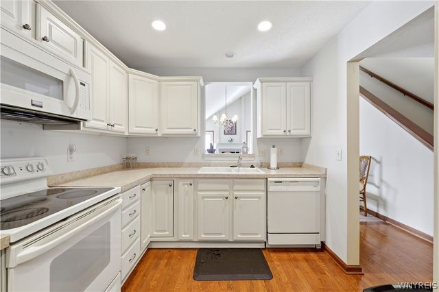 22 Allie Lane, Hamburg, NY 14075