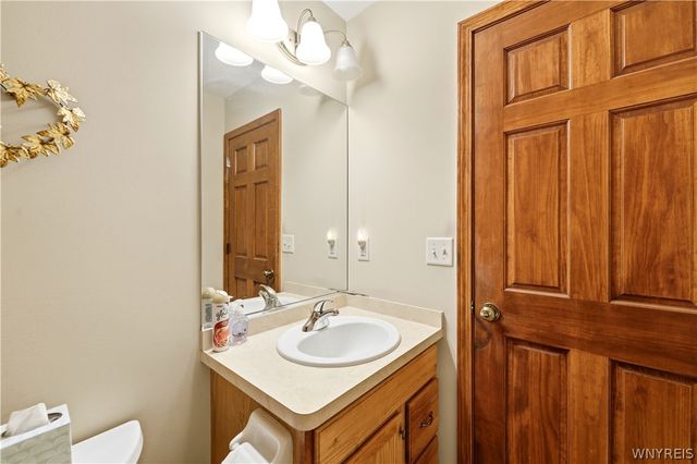22 Allie Lane, Hamburg, NY 14075
