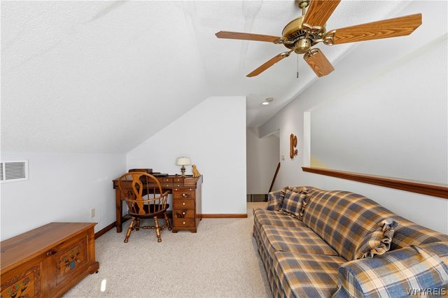 22 Allie Lane, Hamburg, NY 14075
