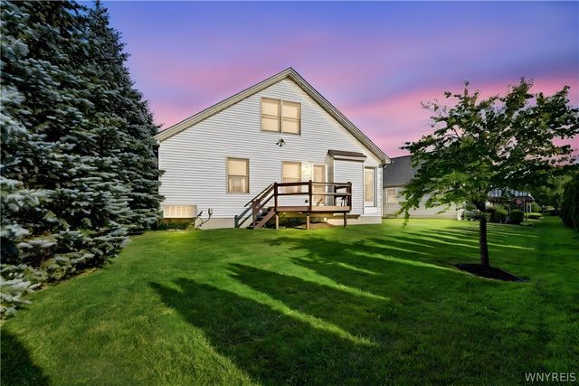 22 Allie Lane, Hamburg, NY 14075