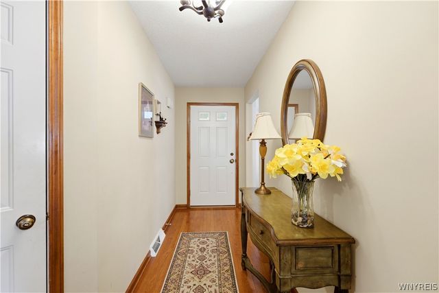 22 Allie Lane, Hamburg, NY 14075