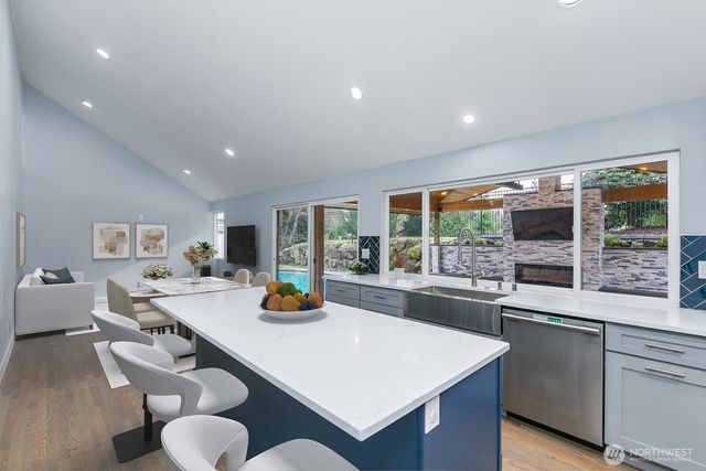 14801 SE Fairwood Boulevard, Renton, WA 98058