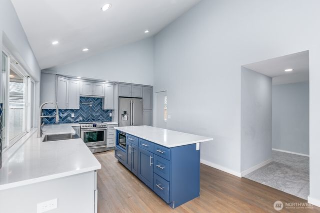 14801 SE Fairwood Boulevard, Renton, WA 98058