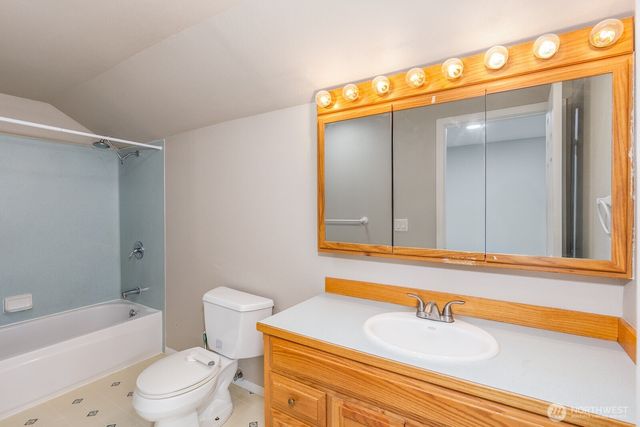 14801 SE Fairwood Boulevard, Renton, WA 98058