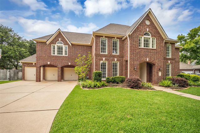 3306 Seminole Court, Sugar Land, TX 77479