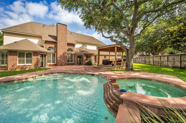 3306 Seminole Court, Sugar Land, TX 77479