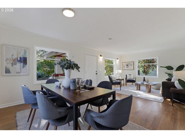6535 N MARYLAND Ave, Portland, OR 97217