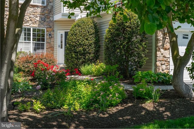 227 SILVERBELL CT, West Chester, PA 19380