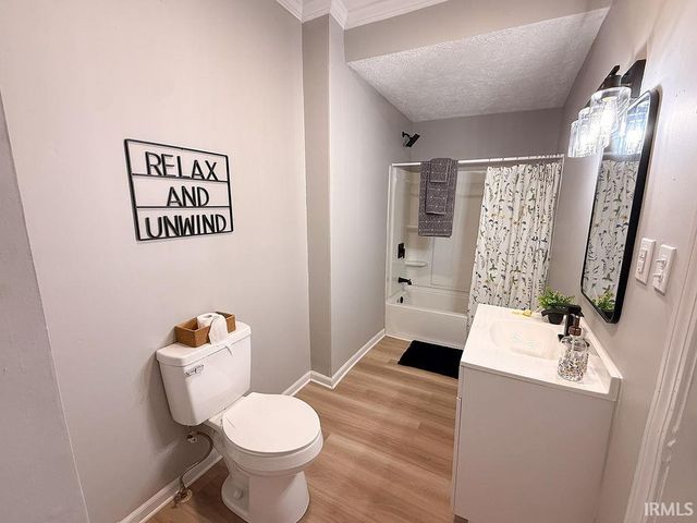 1222 E 7th Street, Muncie, IN 47302