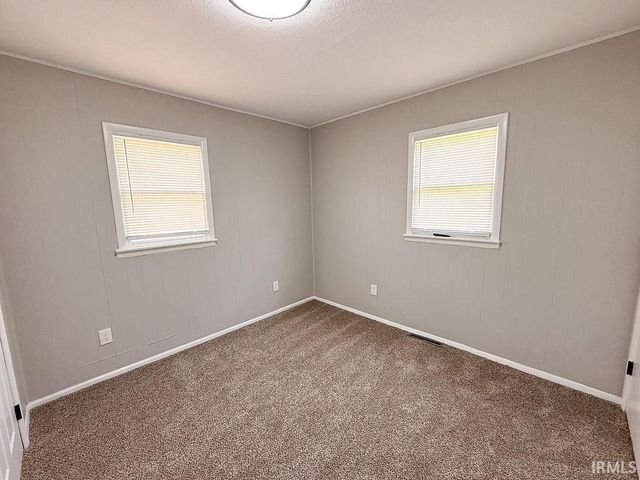 1222 E 7th Street, Muncie, IN 47302