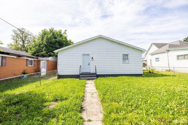 1222 E 7th Street, Muncie, IN 47302