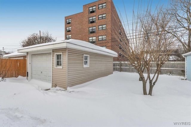 16 Zimmerman Boulevard, Tonawanda, NY 14223