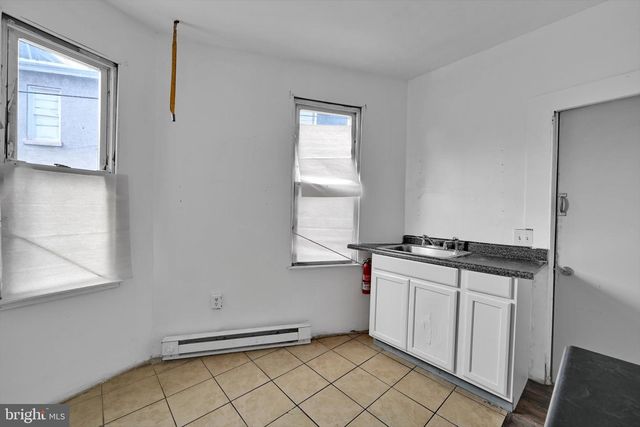 525 BINGAMAN ST, Reading, PA 19602