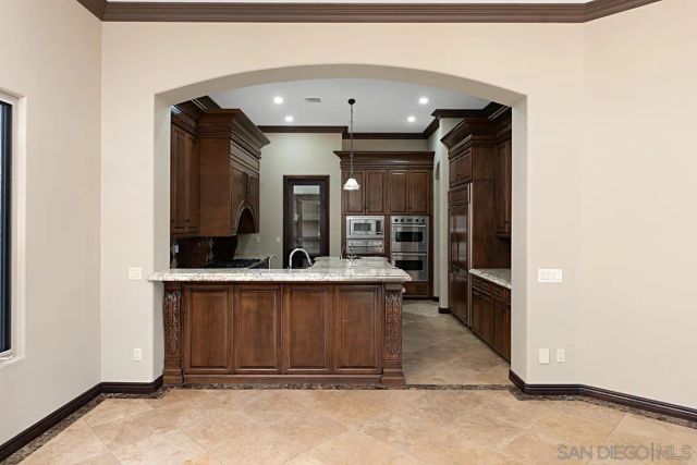 3745 Vista Pointe, Bonita, CA 91902
