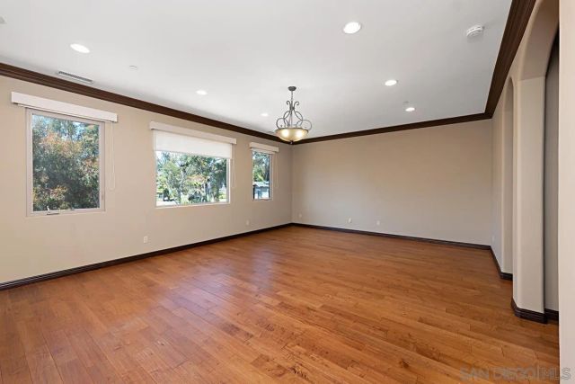 3745 Vista Pointe, Bonita, CA 91902