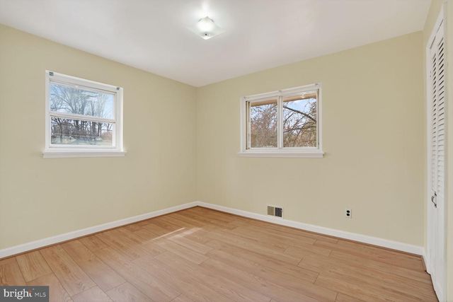 3601 CREST DRIVE, Annandale, VA 22003
