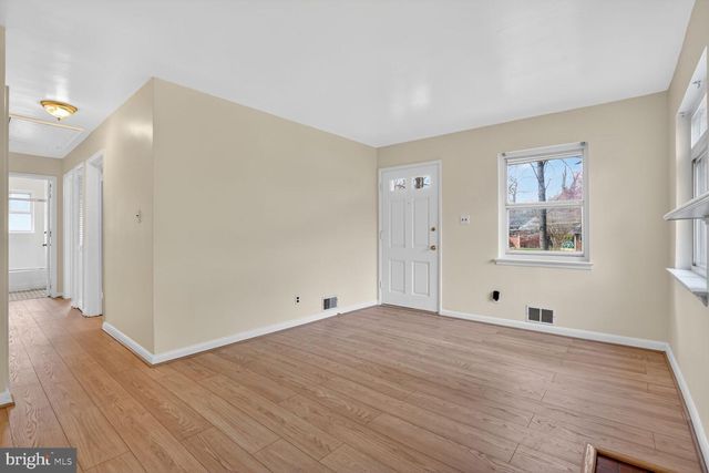 3601 CREST DRIVE, Annandale, VA 22003