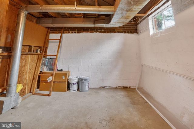 3601 CREST DRIVE, Annandale, VA 22003