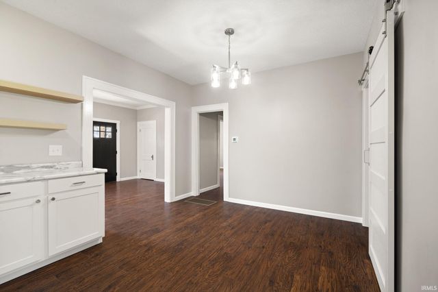 118 W Thornton Street, Paoli, IN 47454