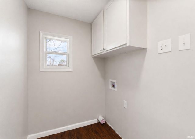 118 W Thornton Street, Paoli, IN 47454