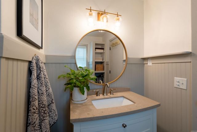 1703 W Moore Street, Heber Springs, AR 72543