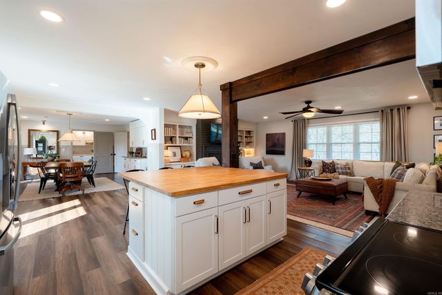 1703 W Moore Street, Heber Springs, AR 72543