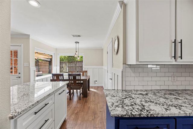 6031 Mcknight Street, Houston, TX 77035