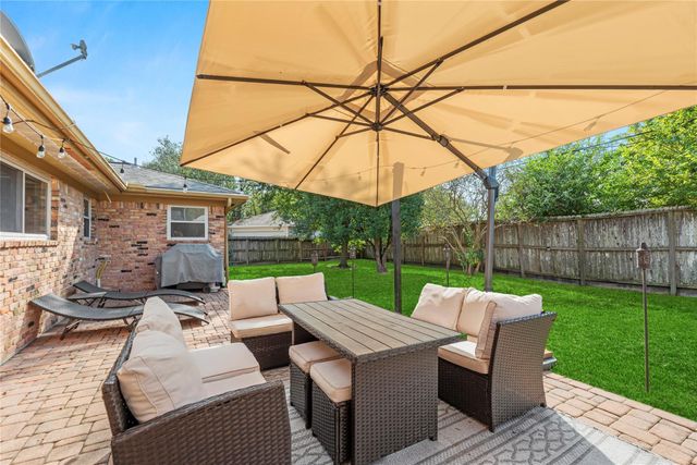6031 Mcknight Street, Houston, TX 77035