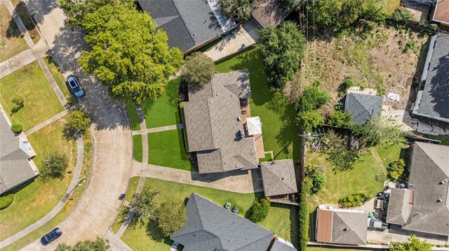 6031 Mcknight Street, Houston, TX 77035