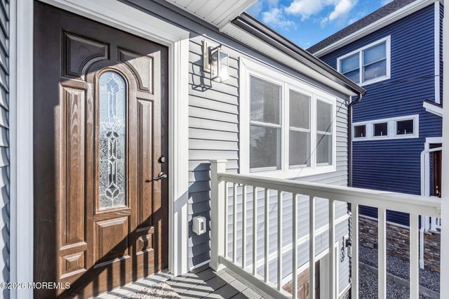 7 Halsey Drive, Brick, NJ 08723