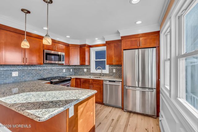 7 Halsey Drive, Brick, NJ 08723