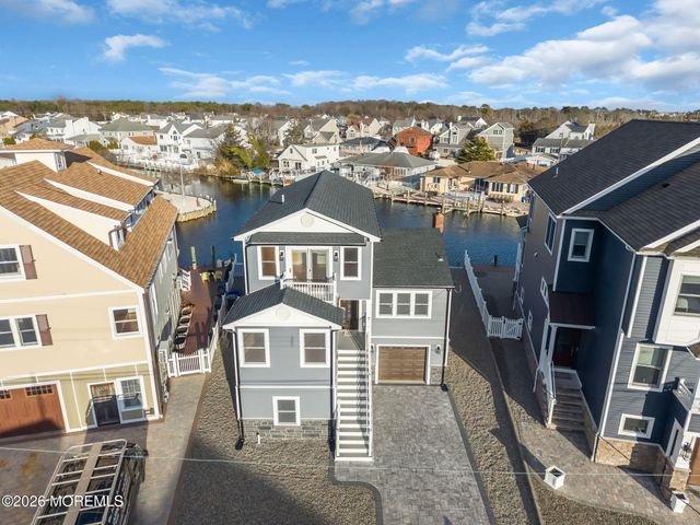 7 Halsey Drive, Brick, NJ 08723