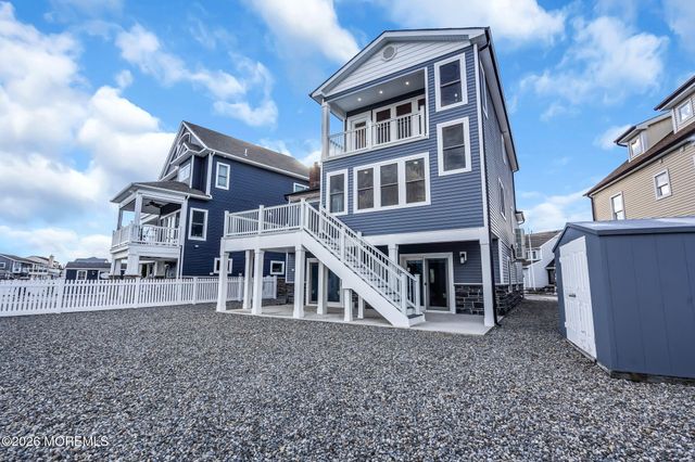 7 Halsey Drive, Brick, NJ 08723