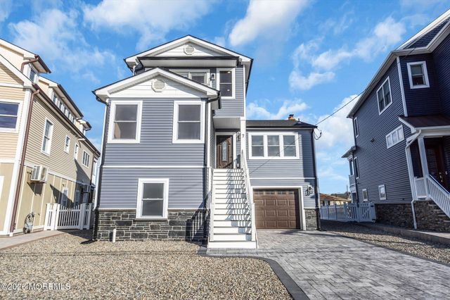 7 Halsey Drive, Brick, NJ 08723