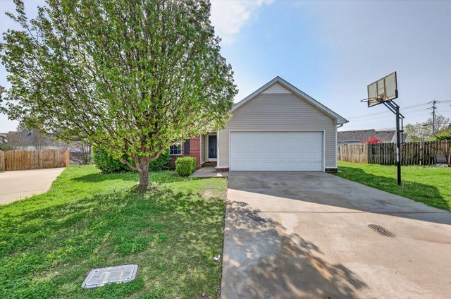 3045 Swilly Ct, Murfreesboro, TN 37128