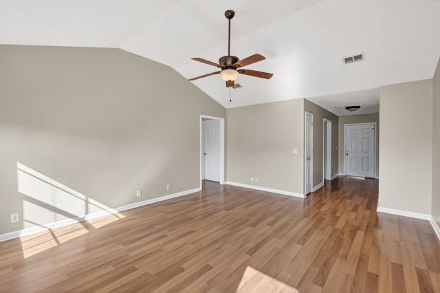 3045 Swilly Ct, Murfreesboro, TN 37128