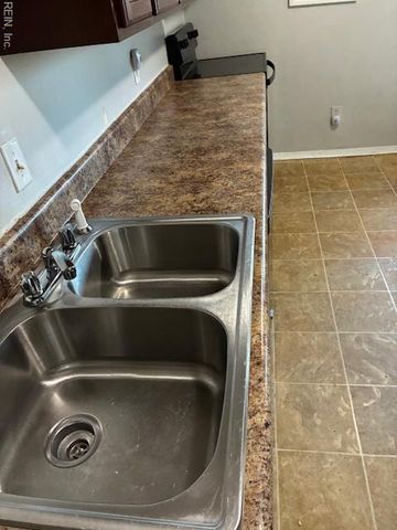 1049 Dubose DR, Norfolk, VA 23504