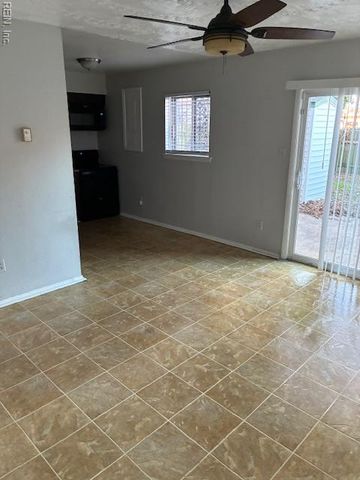 1049 Dubose DR, Norfolk, VA 23504