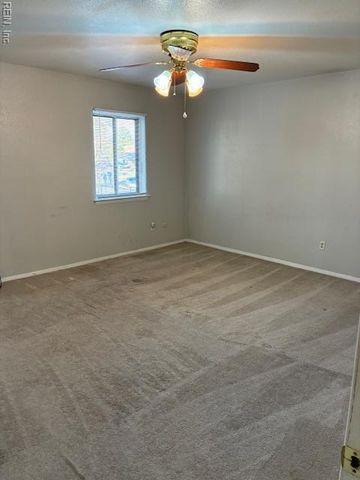 1049 Dubose DR, Norfolk, VA 23504