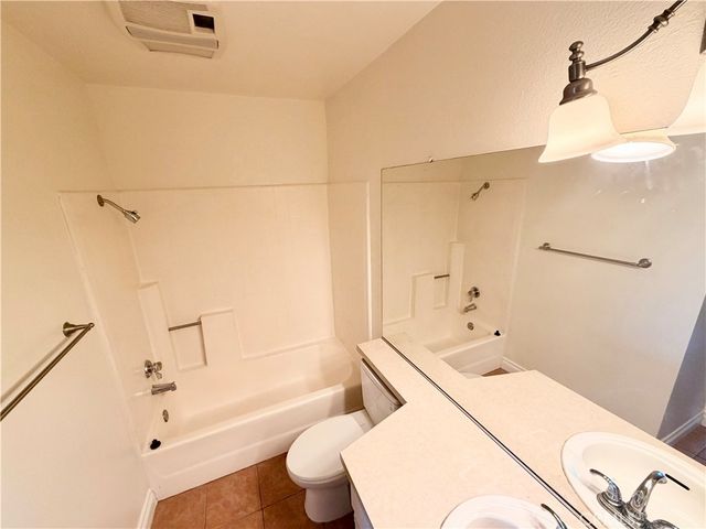 1040 Calle Del Cerro 104, San Clemente, CA 92672
