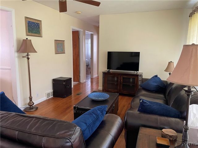 5180 Jamesville Road, Dewitt, NY 13078