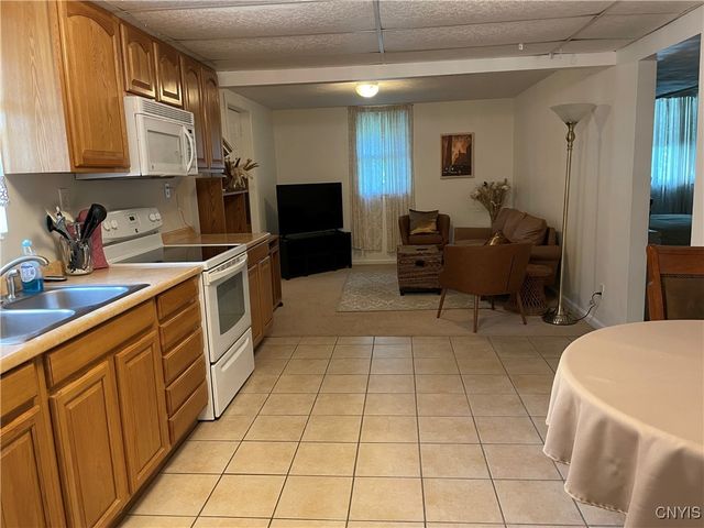 5180 Jamesville Road, Dewitt, NY 13078