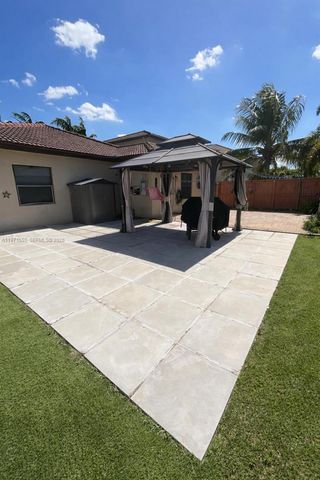 24042 SW 114th Pl, Homestead, FL 33032