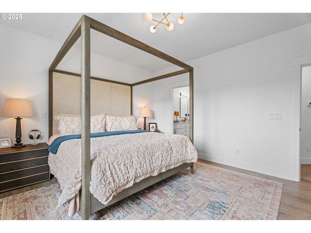 50322 briarwood Ct, Scappoose, OR 97056