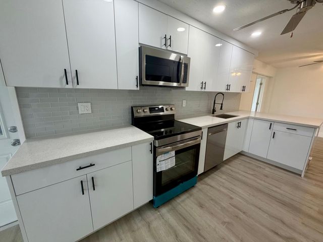 Address unavailable.