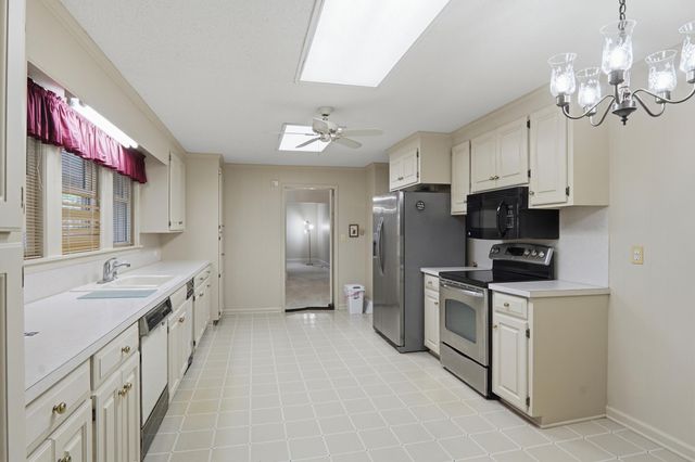 10163 Charleston Highway, Saint George, SC 29477