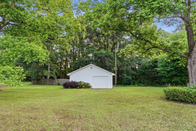 10163 Charleston Highway, Saint George, SC 29477